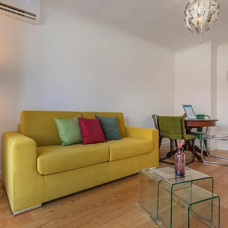 Apartmán Lovelystay - Sunny 1bdr W/terrace