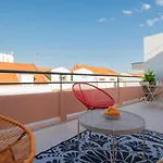 Lejlighed Lovelystay - Sunny 1bdr W/terrace Lisboa