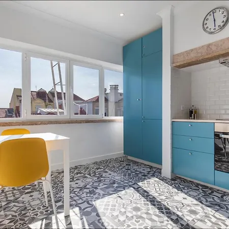 Lovelystay - Sunny 1bdr W/terrace Appartement